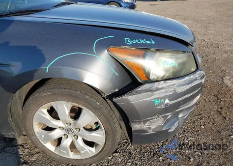 2010 Honda Accord 2.4 Ex z USA, uszkodzony, nr VIN 1HGCP2F74AA002016